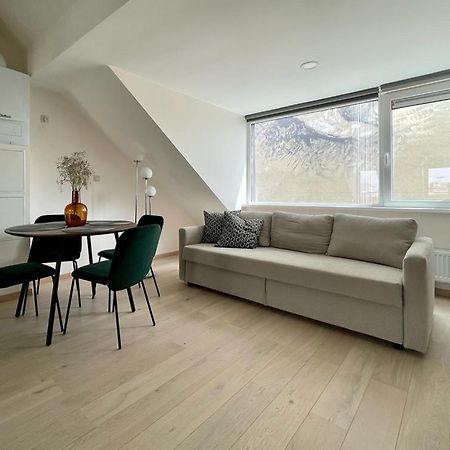 Charming Duplex On The Canal Brussels Ngoại thất bức ảnh