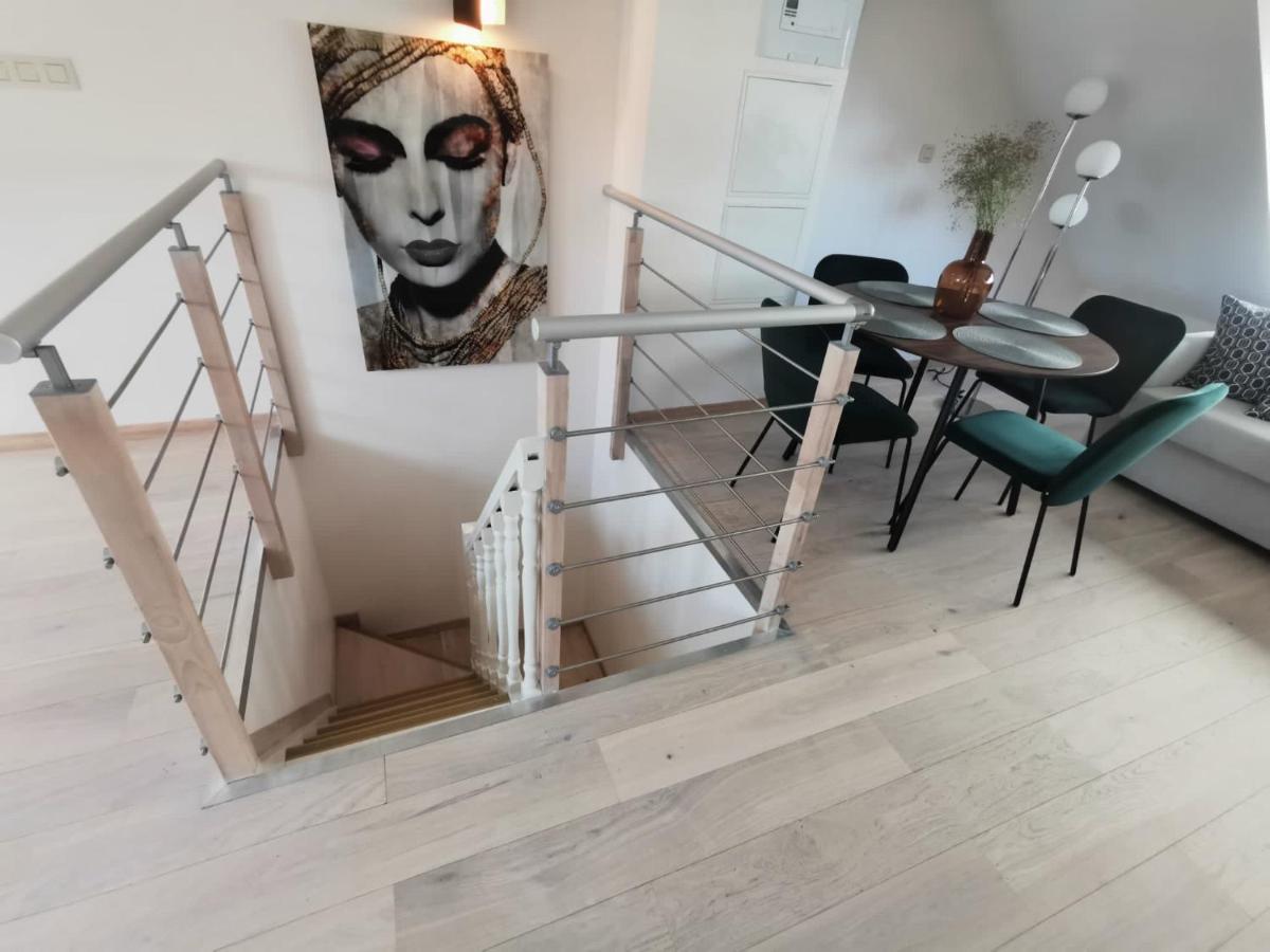 Charming Duplex On The Canal Brussels Ngoại thất bức ảnh